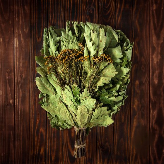 Дубовый веник с пижмой