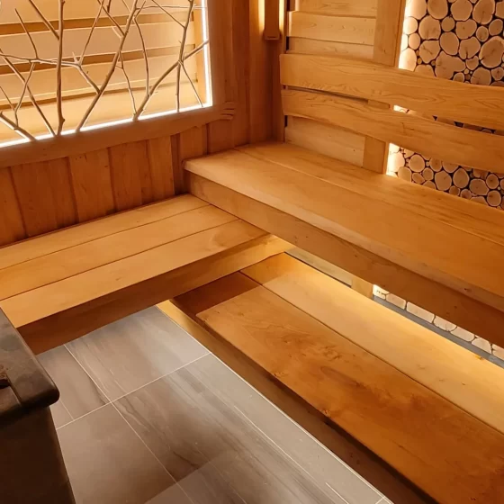 Печь для бани Геленджик Easysteam в трёхстороннем кожухе талькохлорит